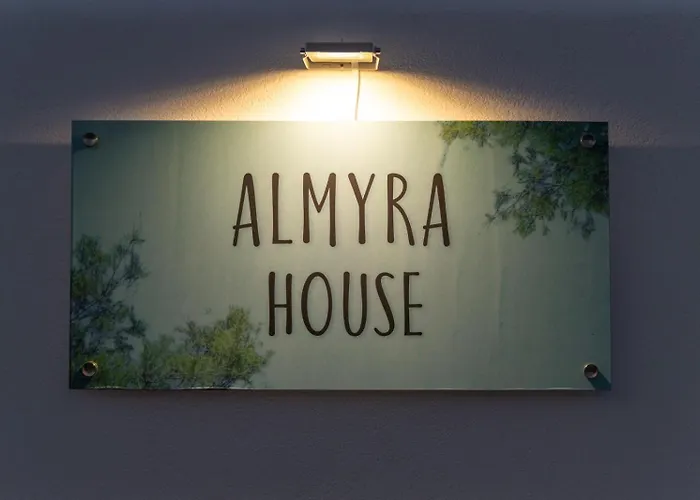 Lejlighed Almyra House